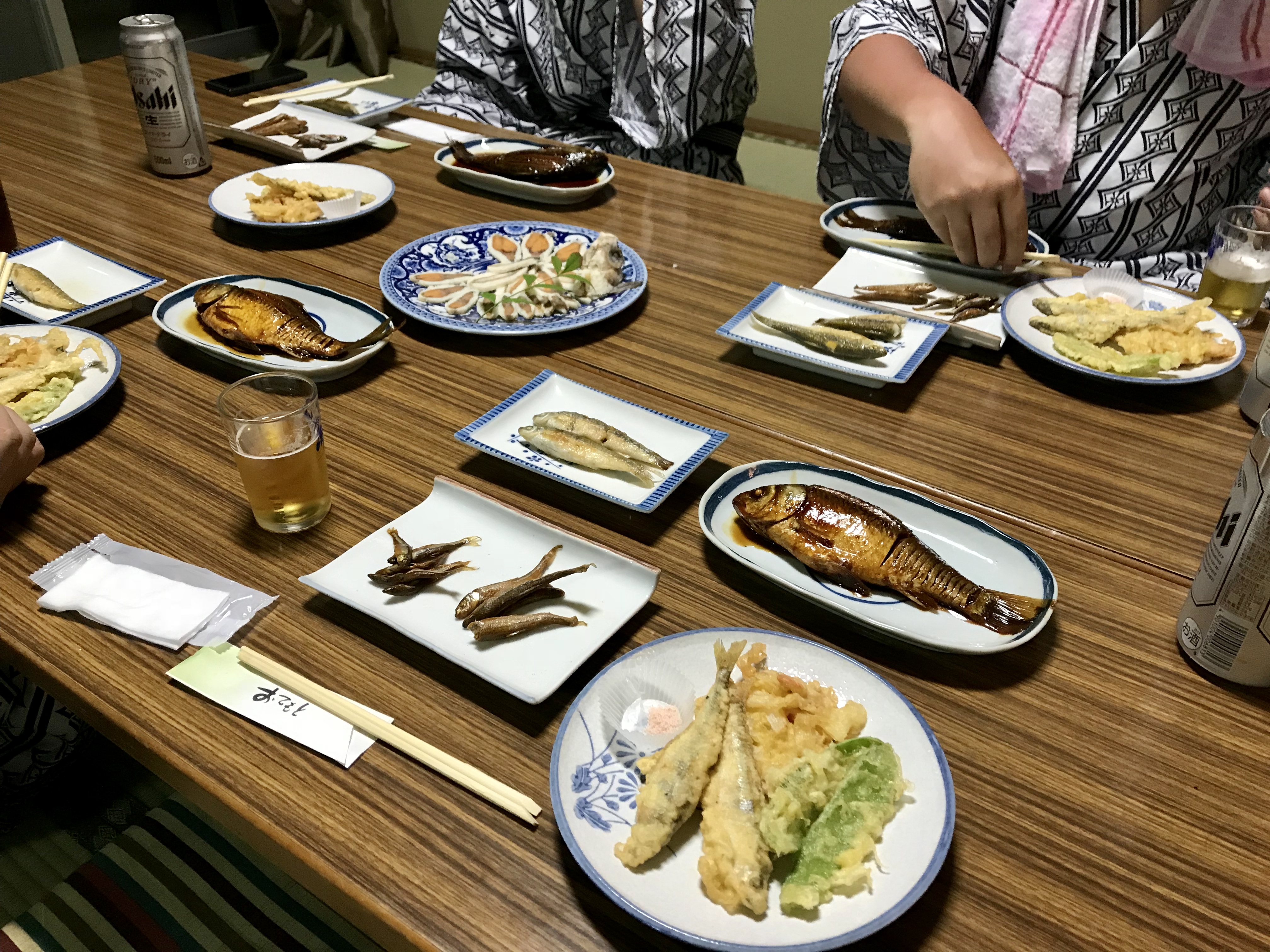 滋賀 湖魚づくしに涙 琵琶湖に浮かぶ離島 沖島 のノスタルジックな漁師町へ Fish And Cameras